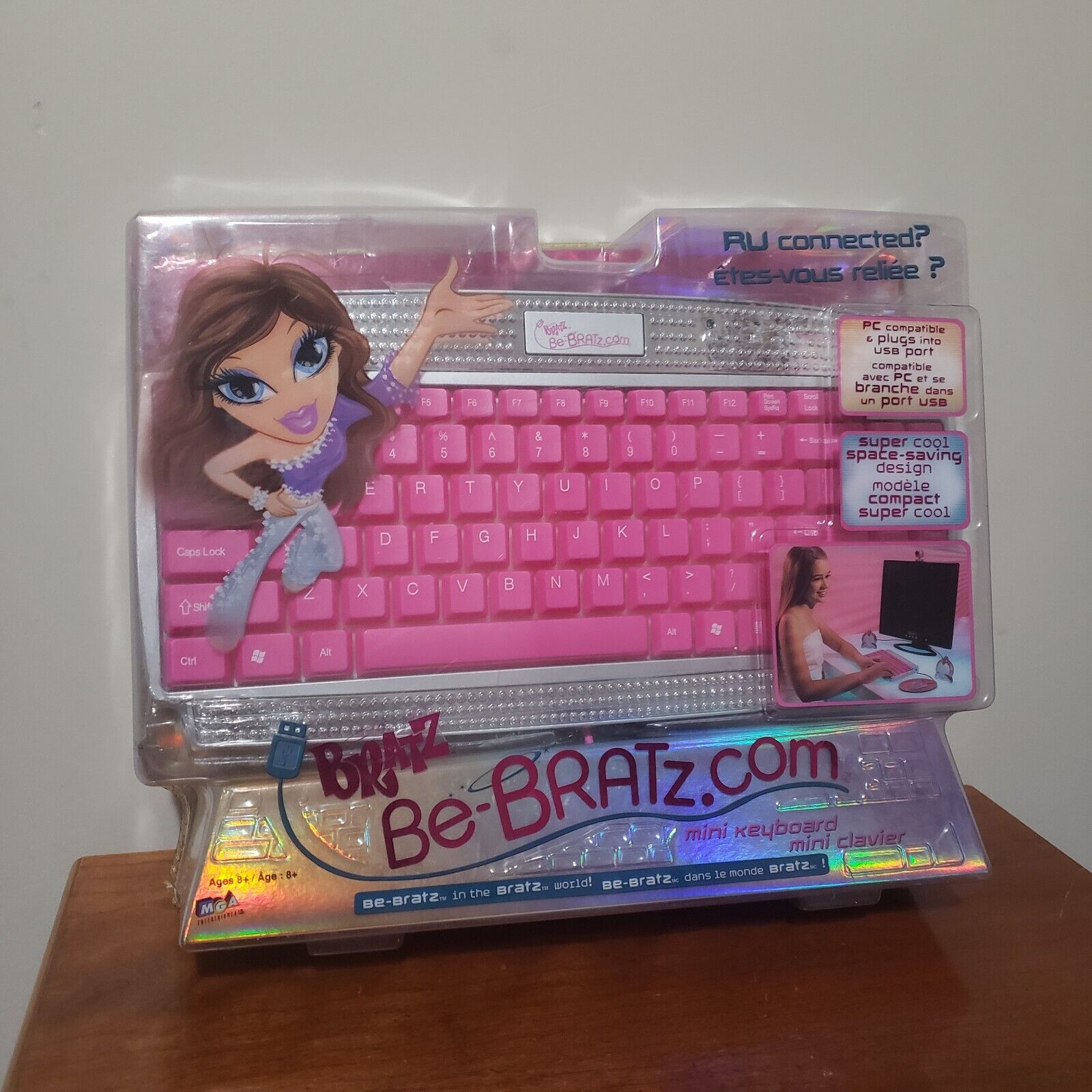 Bratz Mini Keyboard for PC New In Package Pink  Be-Bratz.com Doll RARE