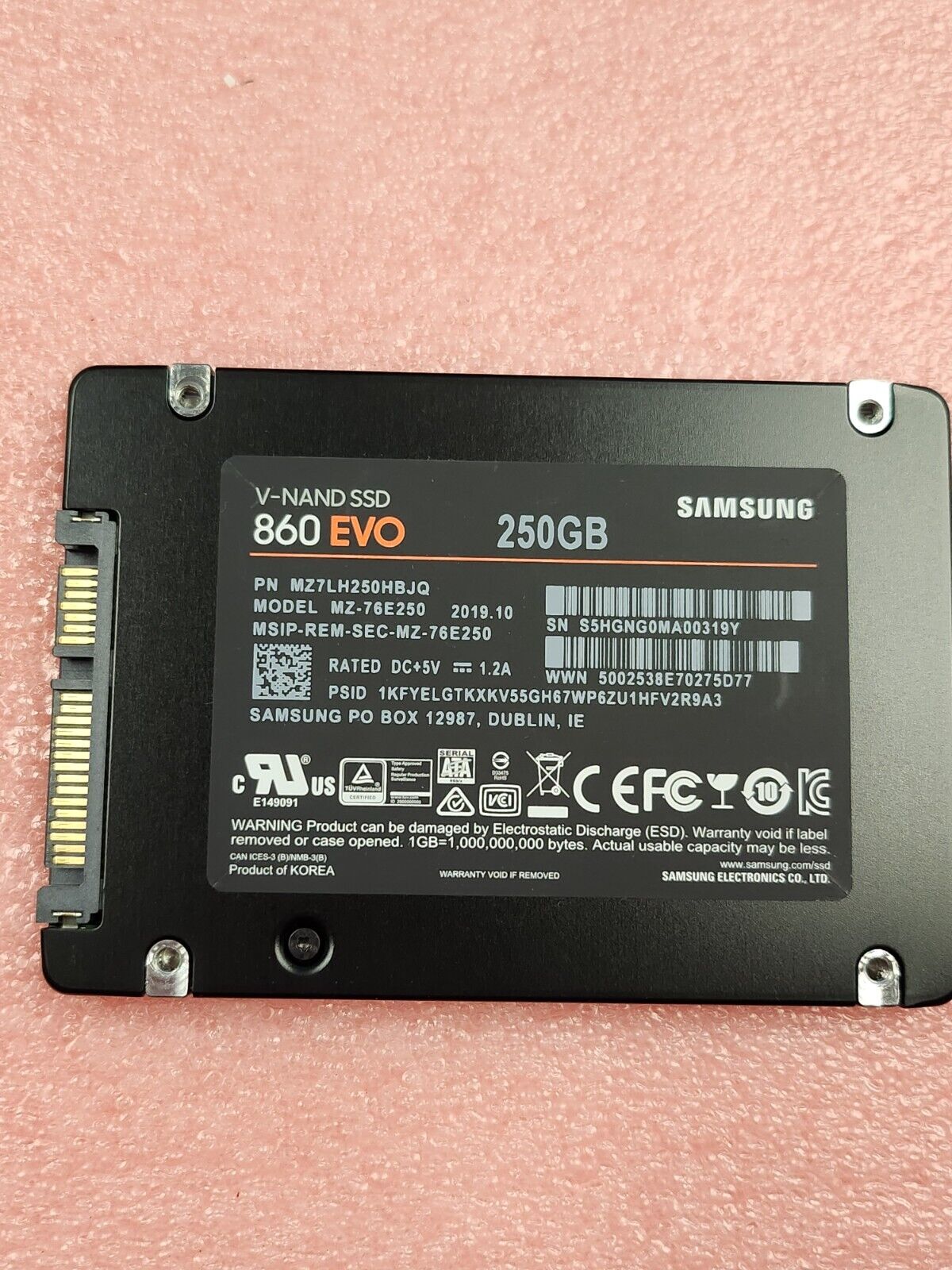 Barely used Samsung 860EVO MZ-76E250 250GB 2.5\