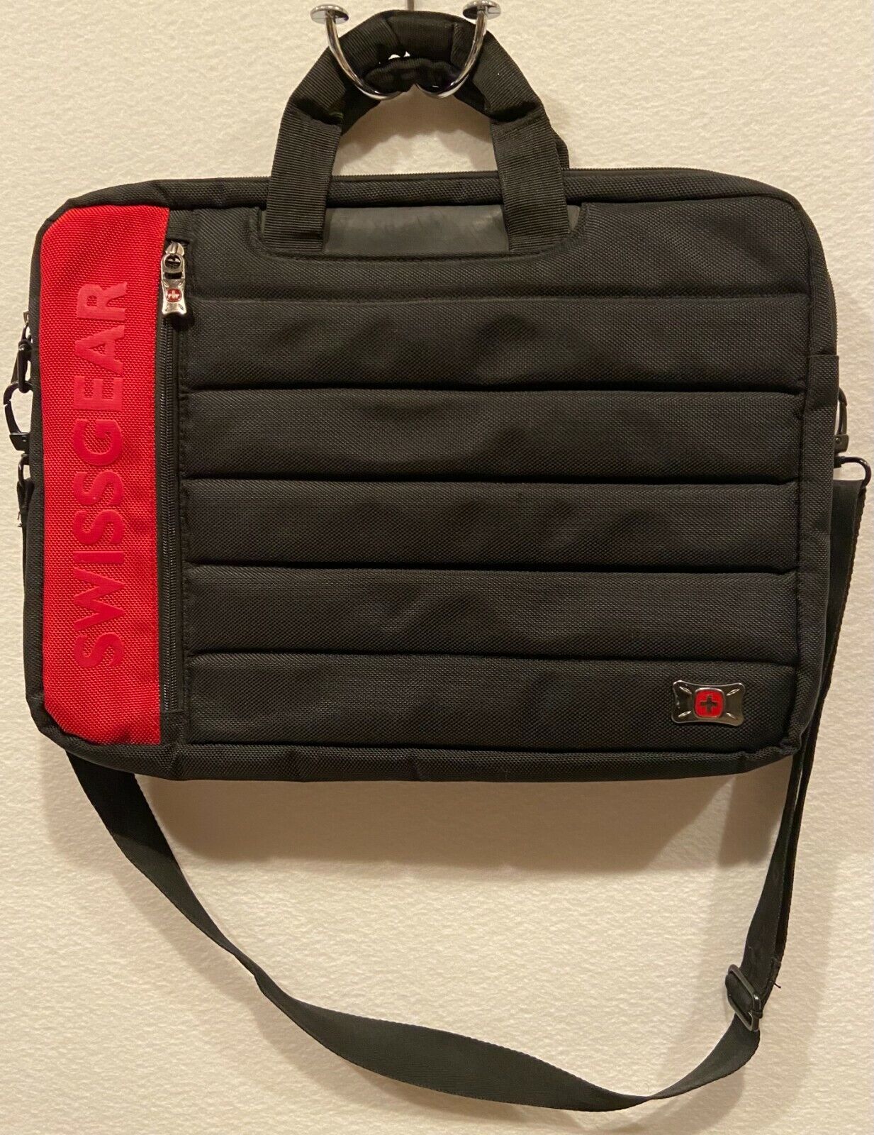 SwissGear Wenger Swiss Gear Anthem Laptop Bag w/ Shoulder Strap Black Red