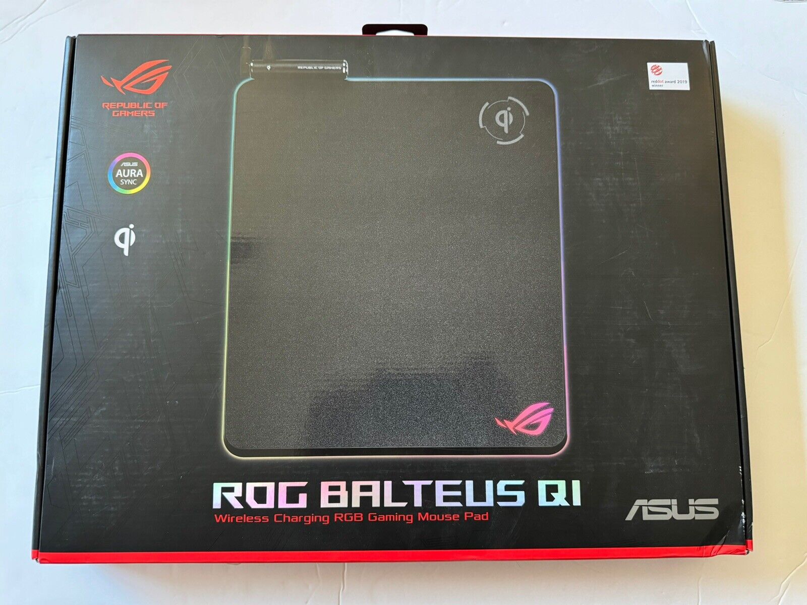 ASUS ROG Balteus Qi Vertical Gaming Mouse Pad with Wireless Qi Charging Zone