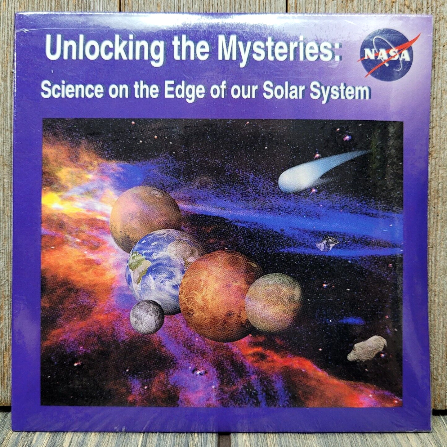 NASA Unlocking the Mysteries: Science on the Edge of our Solar System CD-ROM NEW
