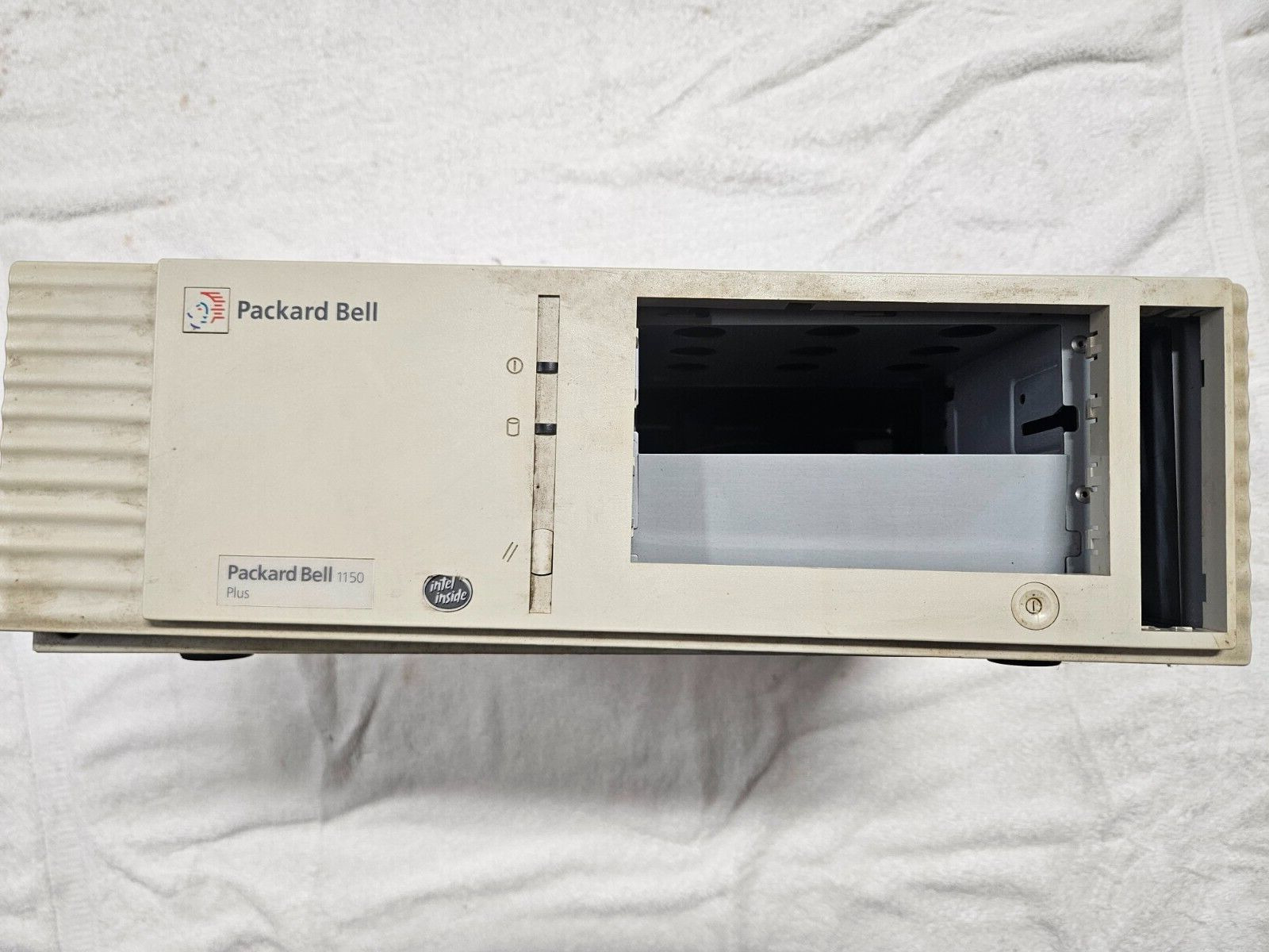 Vintage 1994 Packard Bell 1150 Plus PB411a Desktop Personal Computer - No Drives