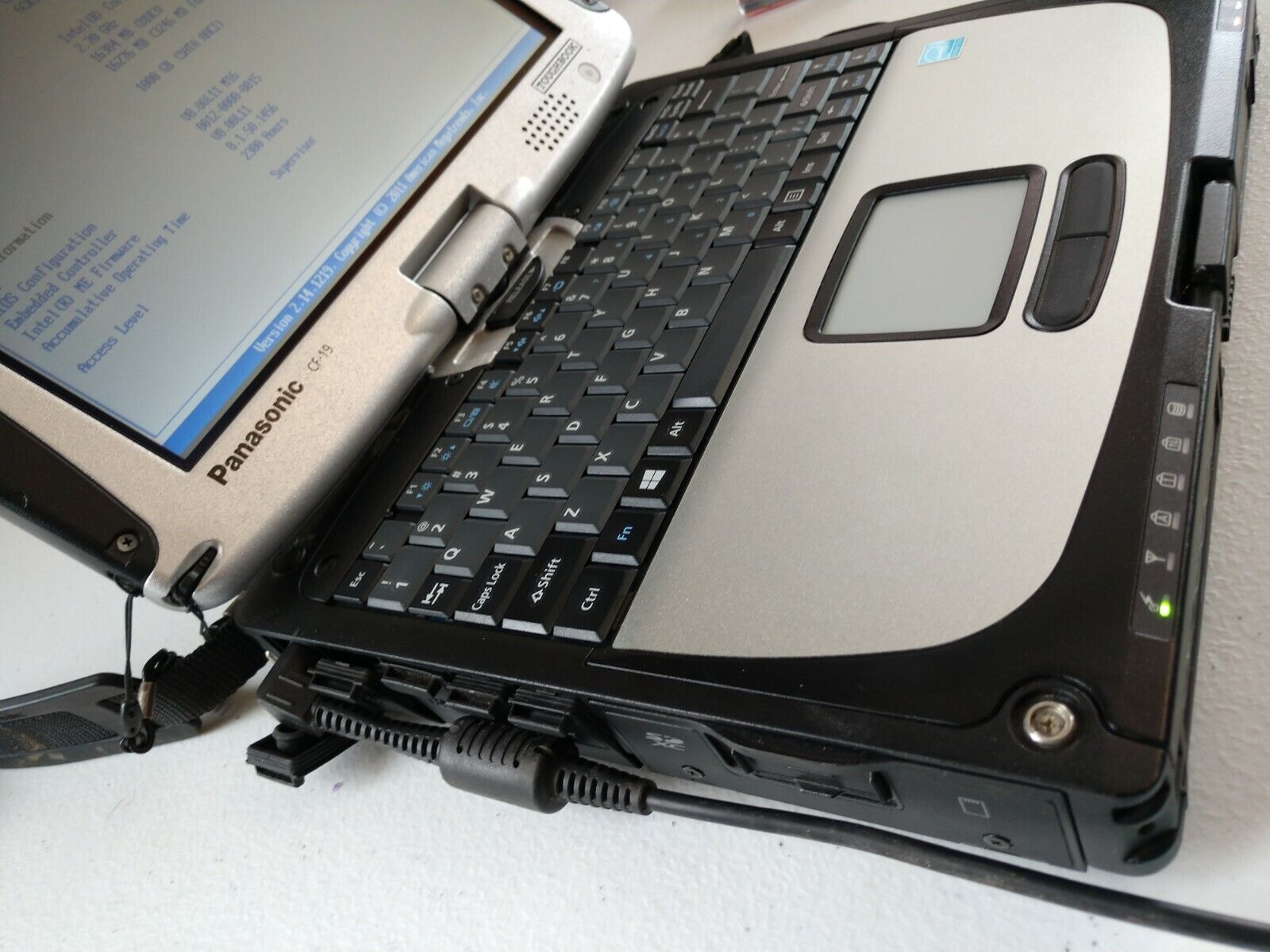 Panasonic ToughBook CF-19 mk8 10