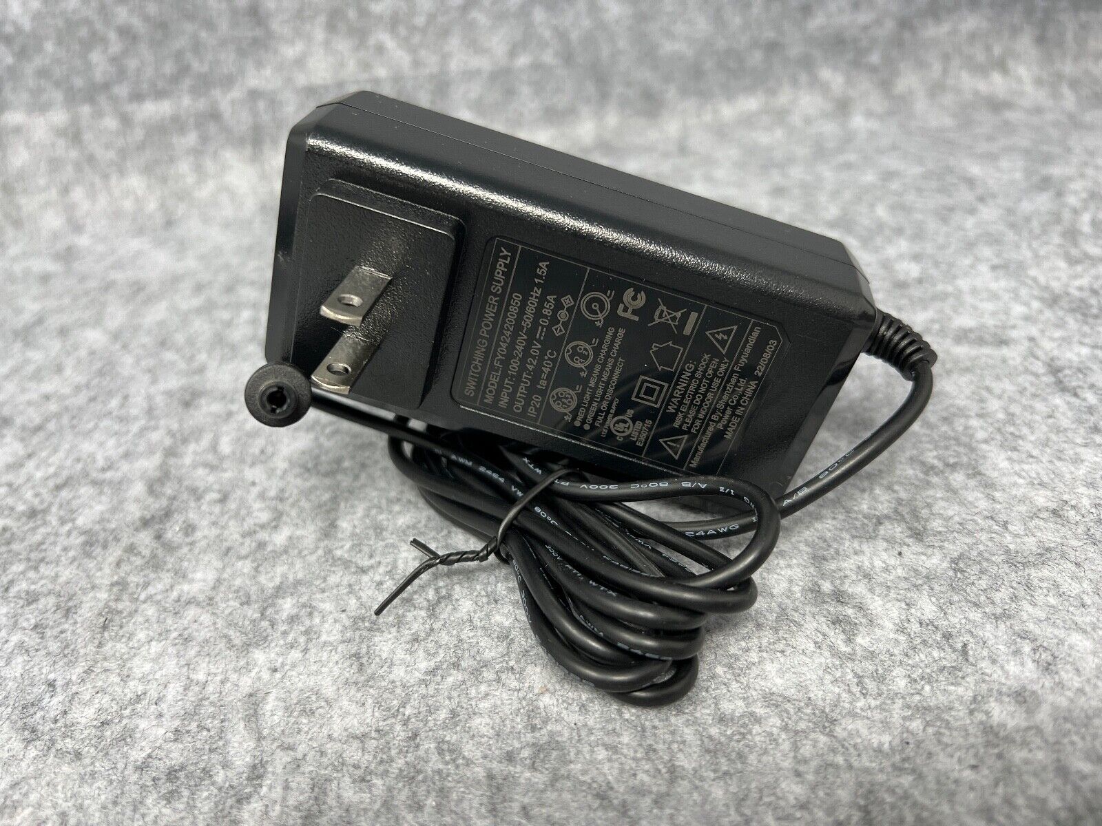 GOTRAX FY0424200850 42V 0.85A HOVERBOARD SCOOTER CHARGER AC POWER ADAPTER [USED]