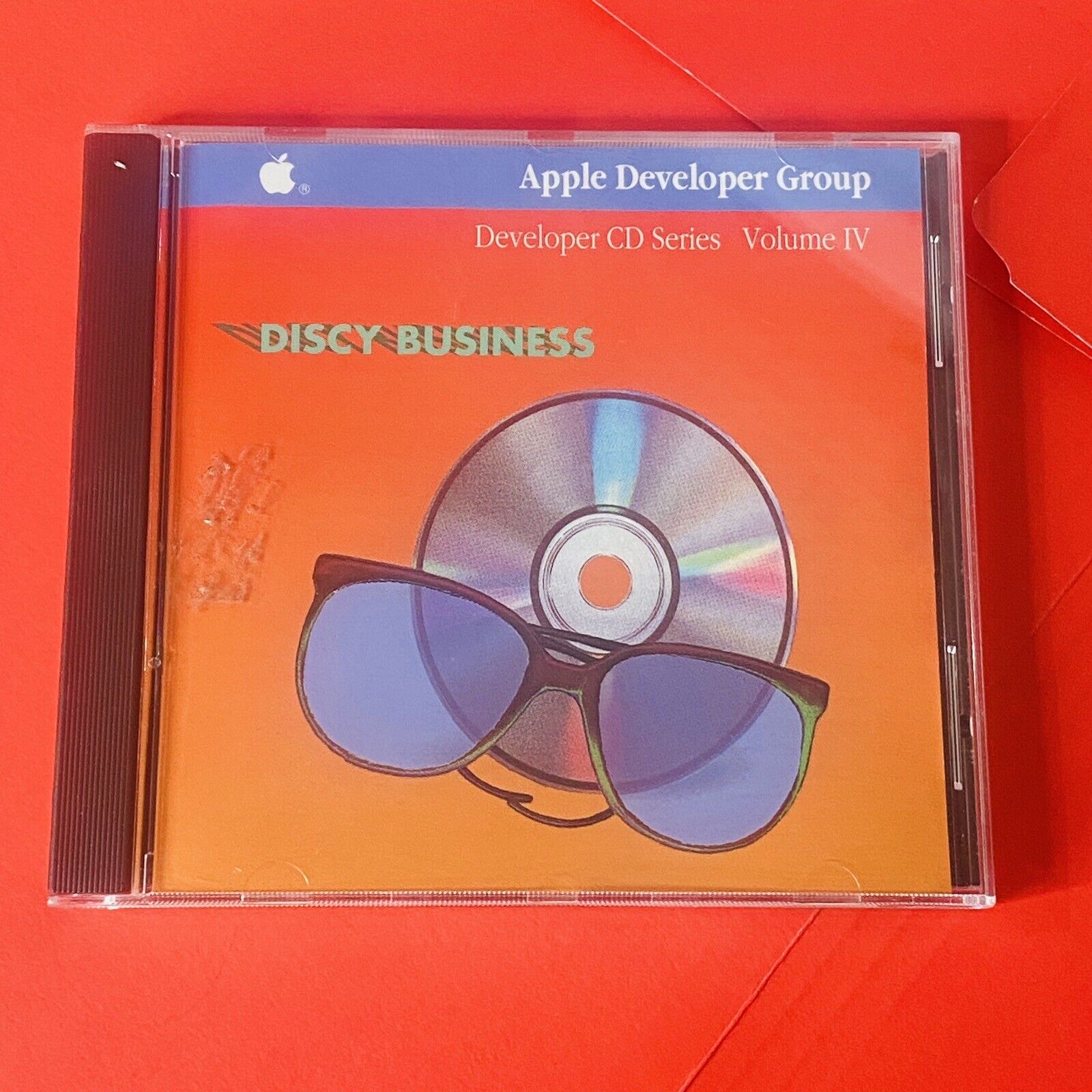 Apple Developer Group CD Series Volume IV Discy Business 1990 Vtg RARE
