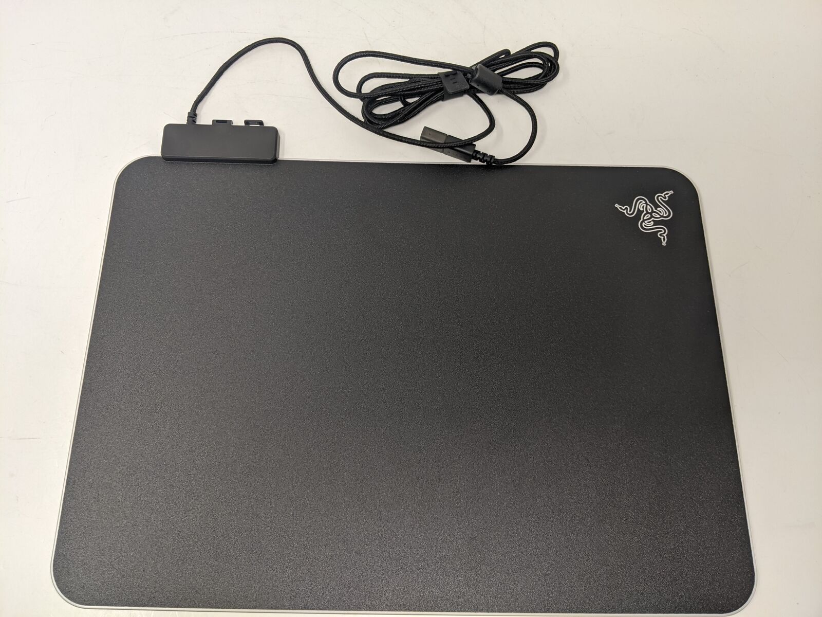  Razer - Firefly V2 Hard Surface Gaming Mouse Pad with Chroma RGB Lighting 7812