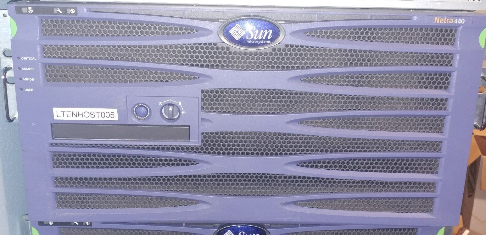 Sun Netra 440 Server with 4x1.28Ghz CPU 20GB Ram 3x73GB 1x146GB 4x DC Power 