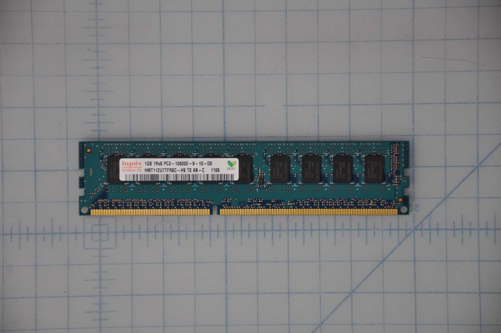 Hynix  1GB PC3-10600E DDR3-1333 1RX8, HMT112U7TFR8C-H9