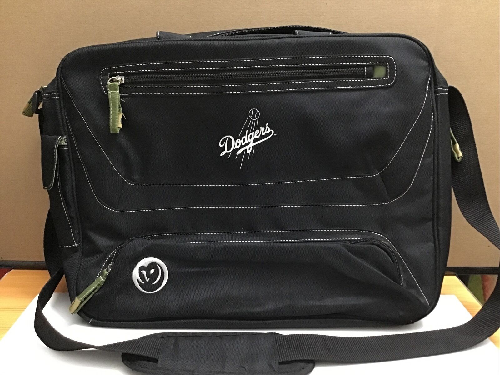 LOS ANGELES DODGERS Owl CompuCase Deluxe Computer Laptop Bag Travel TEAM ISSUED