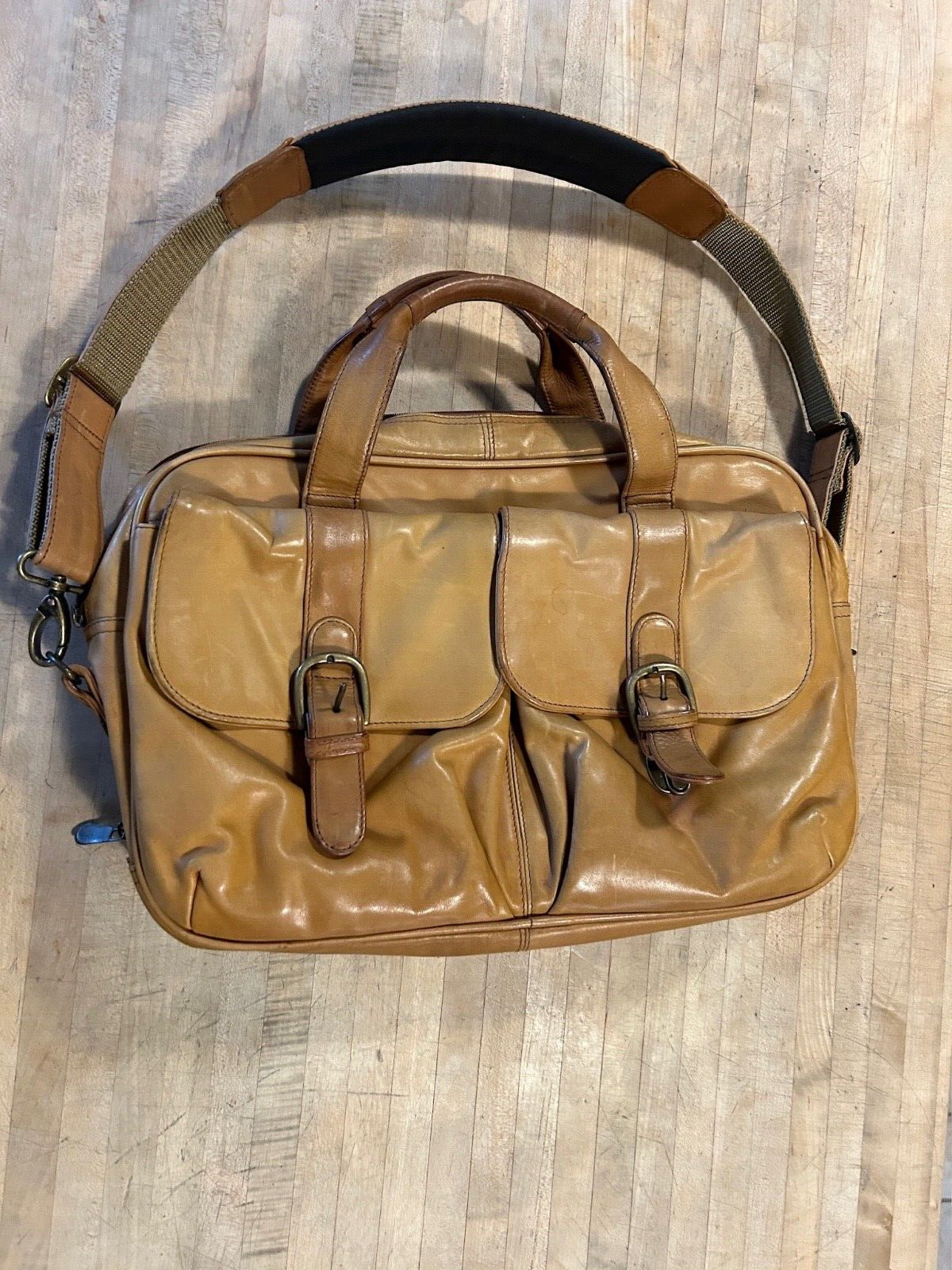 VTG Leather Computer Laptop Travel Bag Brand? Well Made - Light Brown Leather.