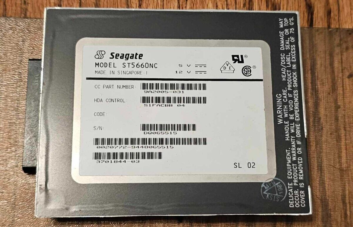 Seagate ST5660NC Decathlon 545MB 4500RPM Fast SCSI 50-Pin 256KB Cache 3.5-inch