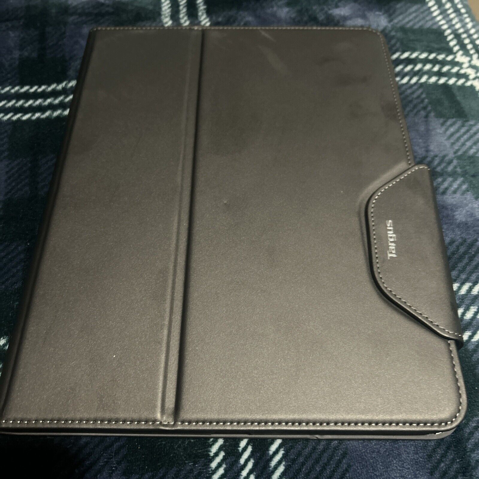 Targus - VersaVu Classic Folio Case for Apple 12.9-inch iPad Pro (6th/5th/4th...