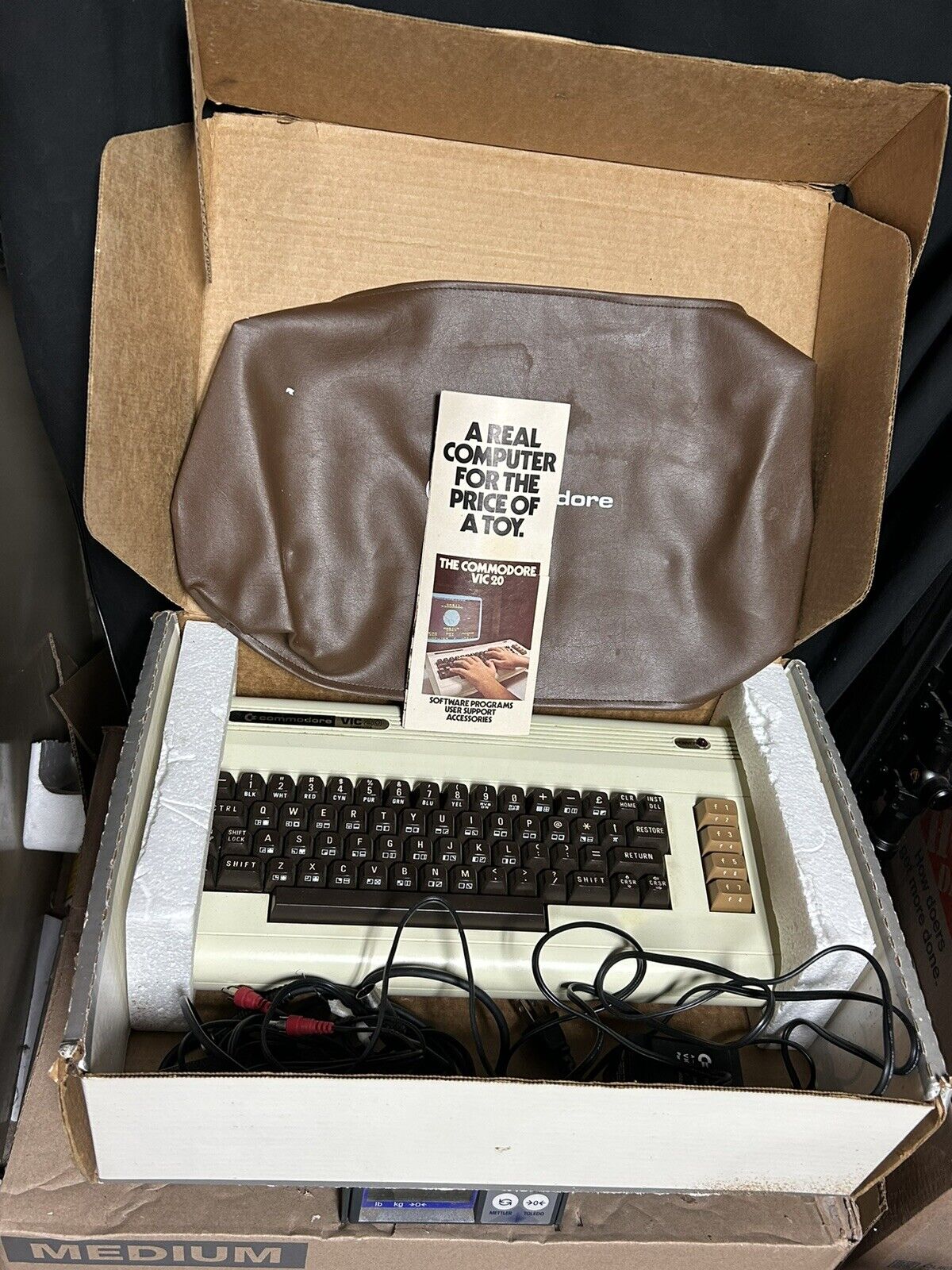 Commodore VIC-20 Computer In Original Box with Power Supply Monitor Cord Games +