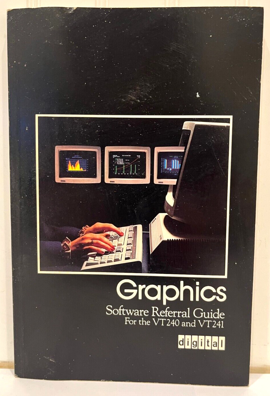 Rare Vintage Digital Equipment Corp DEC Graphics Software Referral Guide VT240