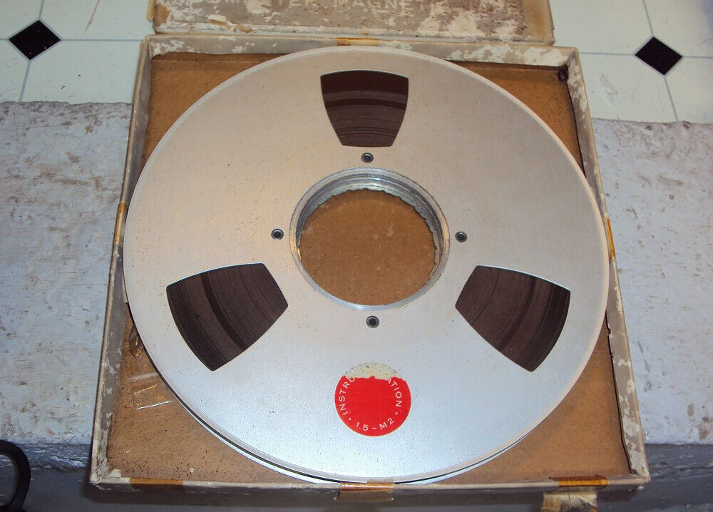 UNIVAC 1 or 2 Computer not sure, is a  Aluminum Tape spool loaded from 1959