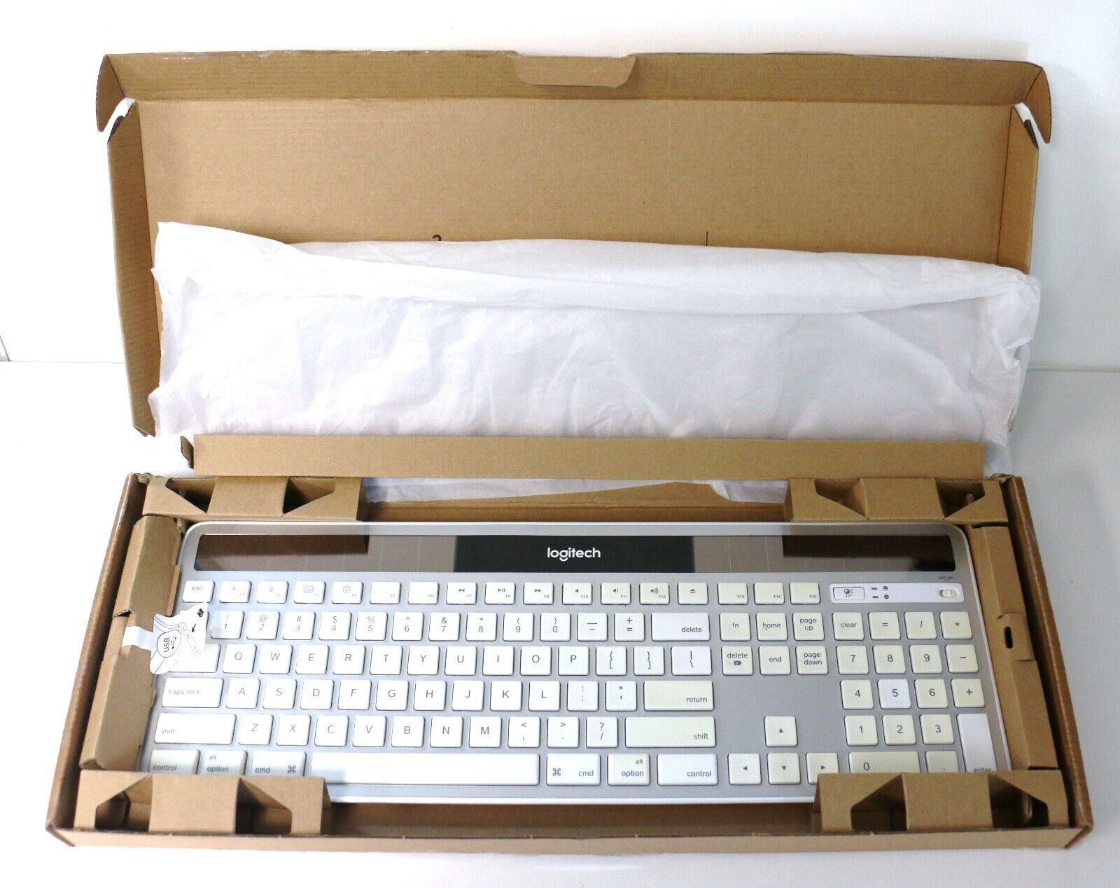 Logitech K750 Solar Keyboard for Mac+ new battery+ new logi