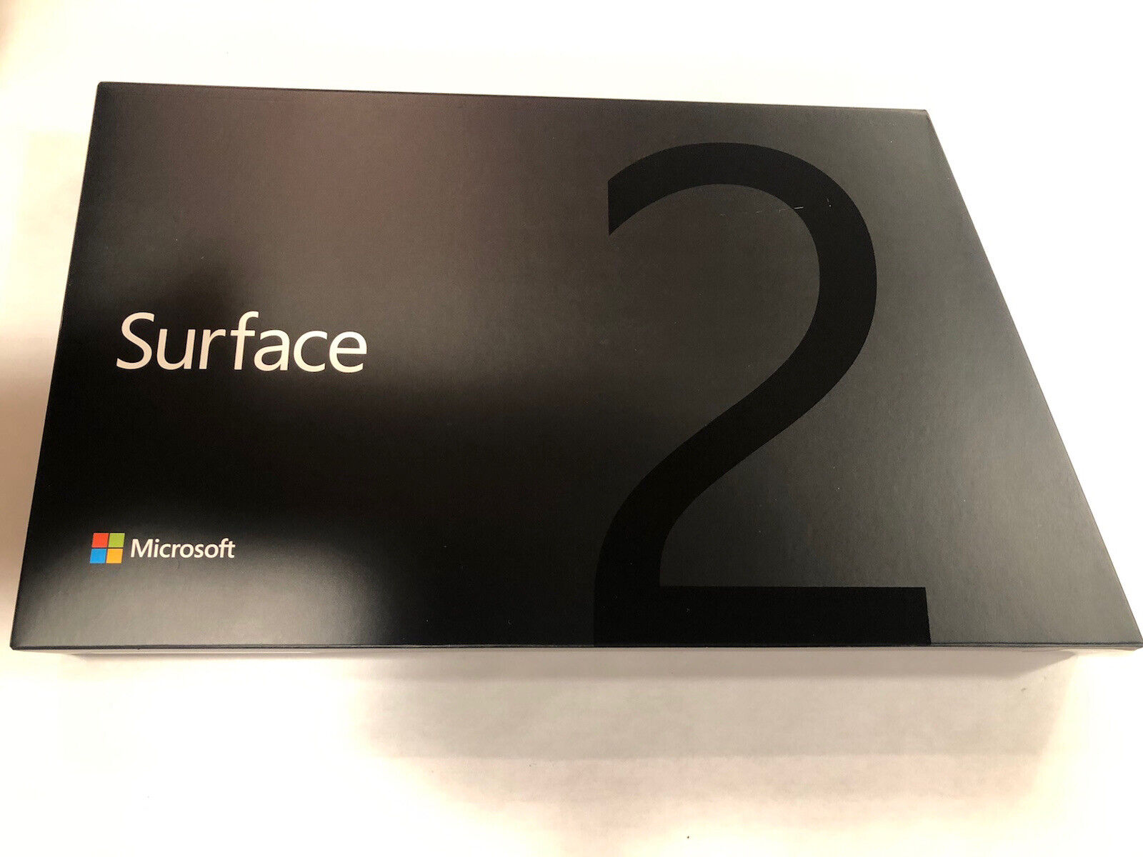 New Sealed Microsoft Surface 2 64GB, Wi-Fi, 10.6in - Magnesium With Keyboard.