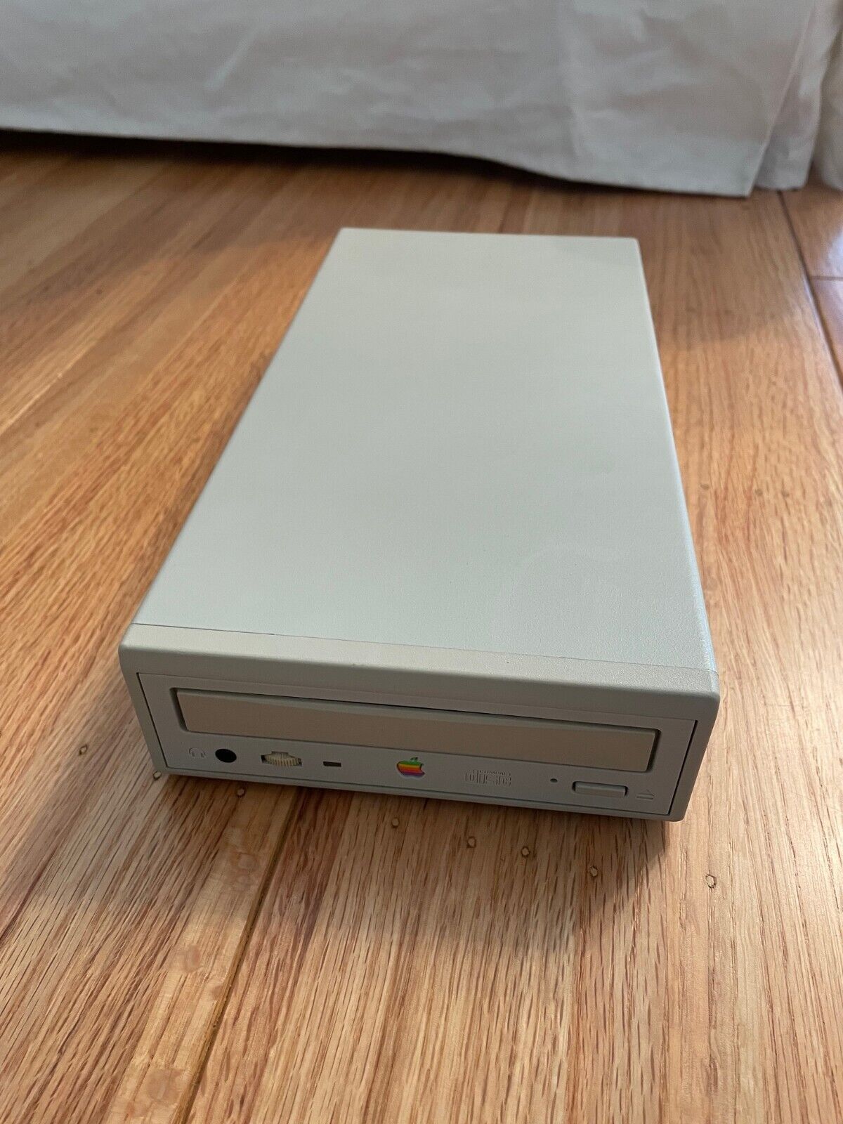Apple External SCSI CD-ROM Disk Drive AppleCD 600e Tested-Works