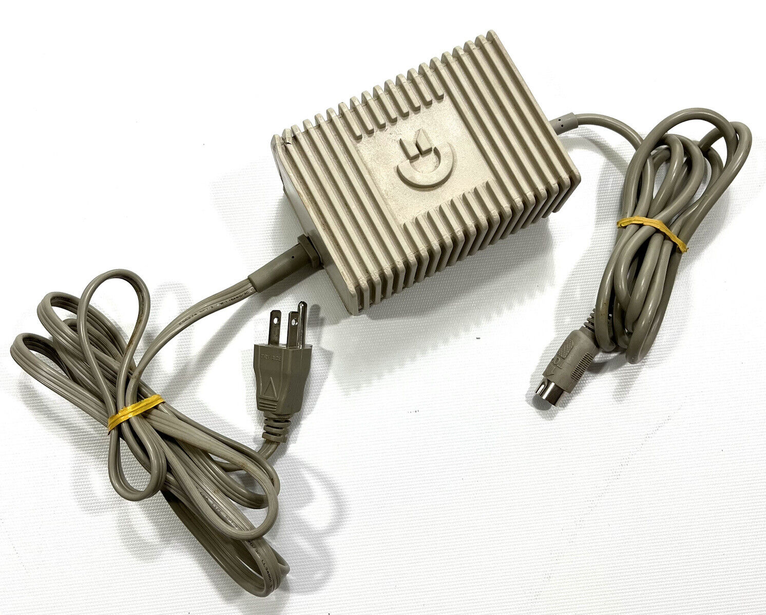 Vintage Rare Original OEM Commodore 64 Power Supply DV-512 NOT TESTED