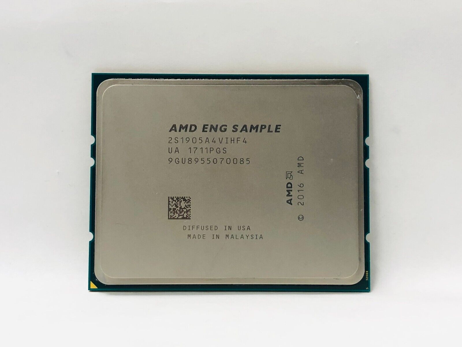 AMD Eng Sample 2S1905A4VIHF4 1.90GHZ 64MB 32-Core 180W CPU PROCESSOR