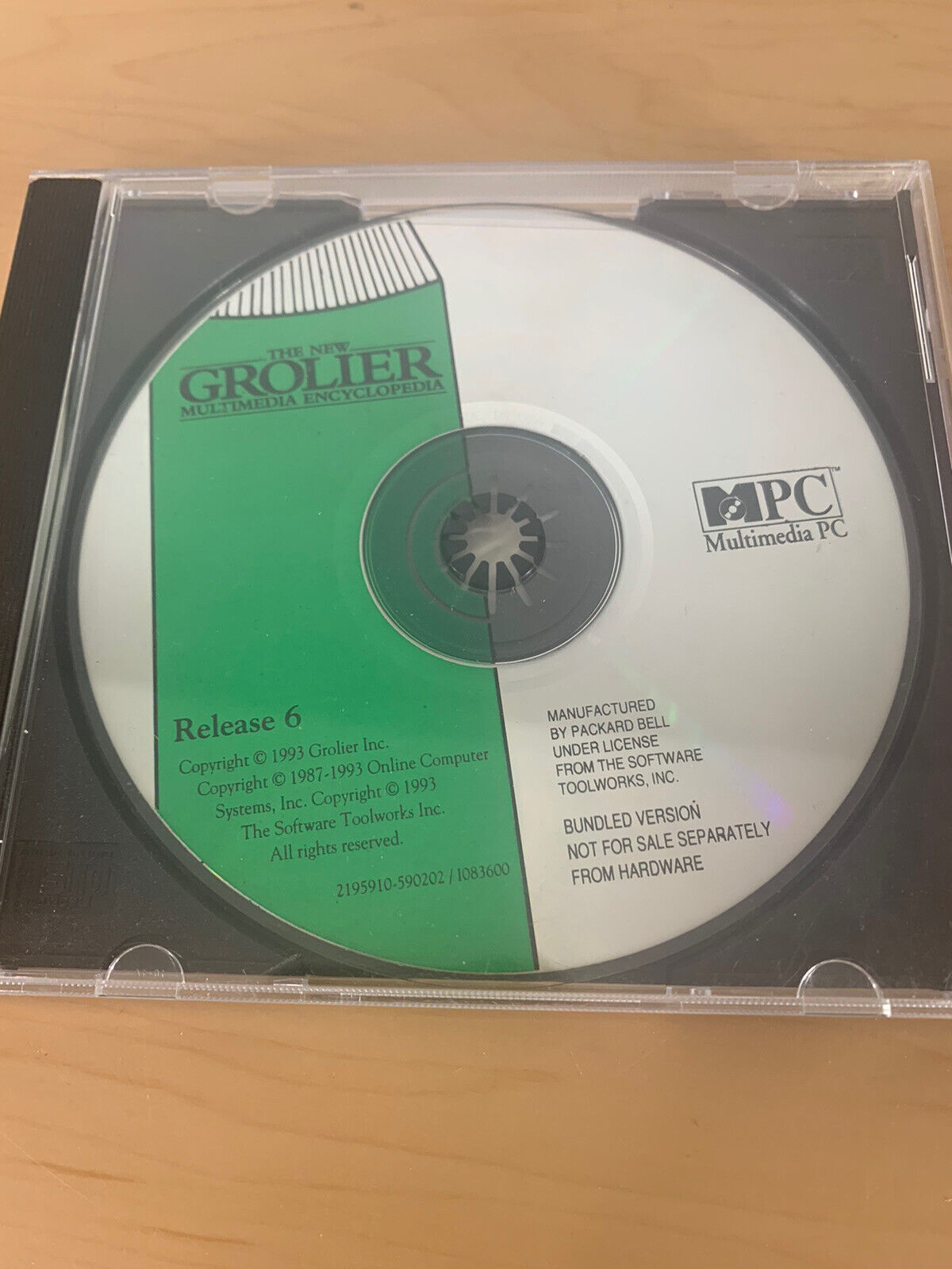 The New Grolier Multimedia Encyclopedia Software Release 6 Vtg 1993 Disc Only