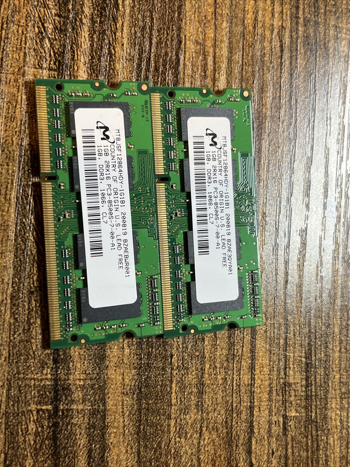 2GB 2x1gb PC3-12800s DDR3-1066 MT8JSF12864HDY Tested And Working