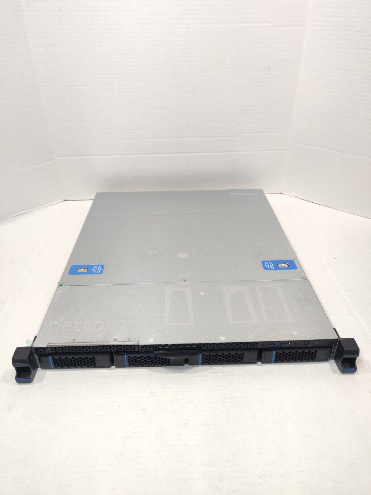 CHENBRO /DATTO RM14604H 1U Rackmount Server Chassis 4 Hot Swap SAS/SATA Bays