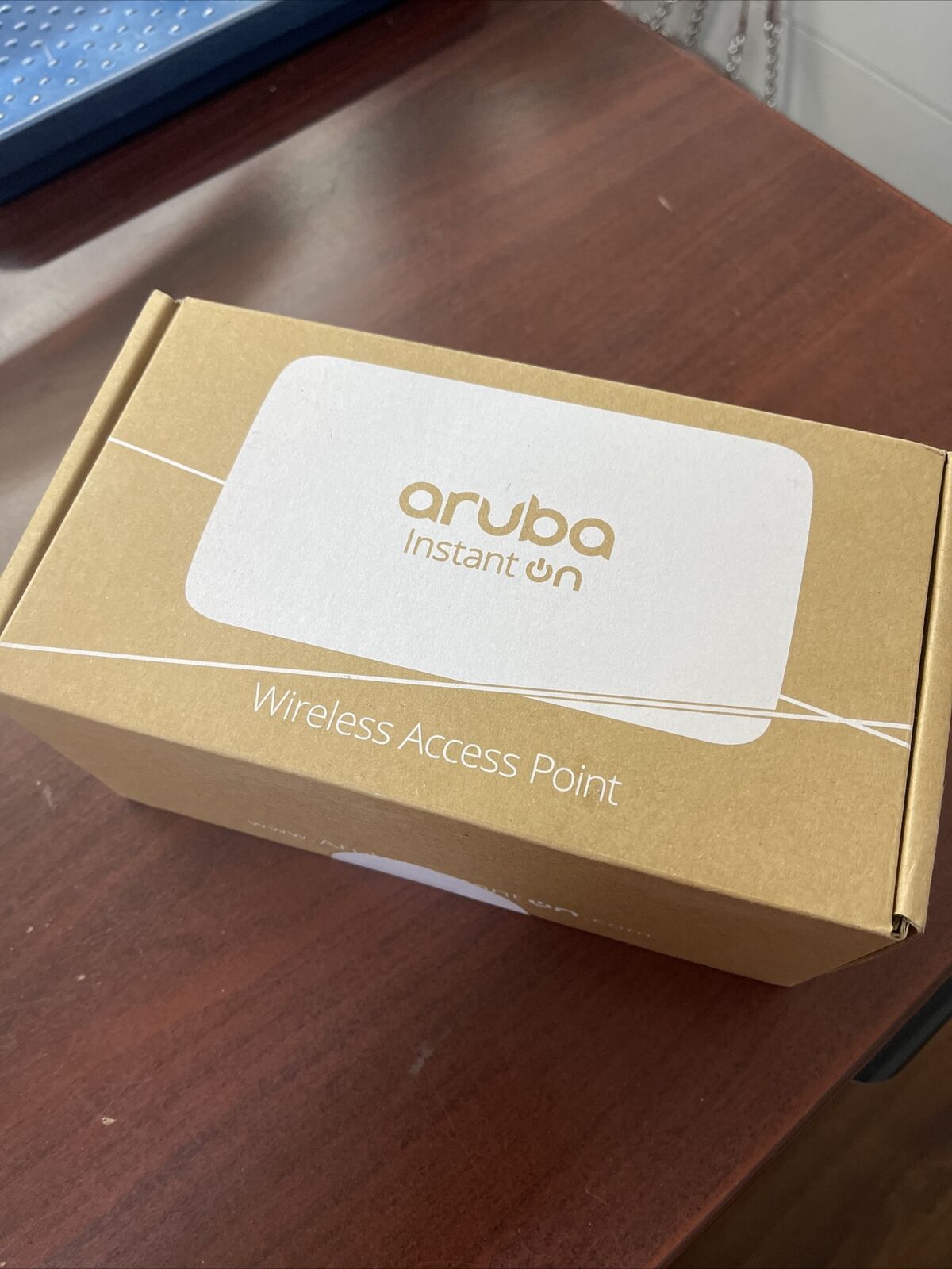 Aruba R2X15A Instant On AP11D (US) 2x2 11ac Wave2 Desk / Wall Access Point NEW