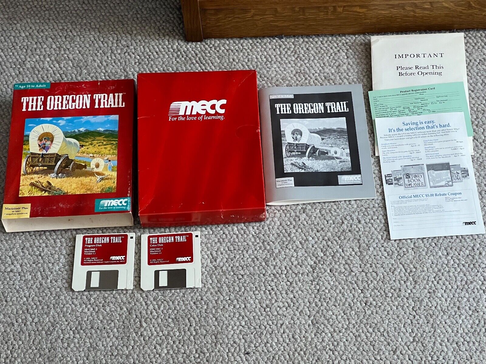 The Oregon Trail vintage game for Mac Plus or later - 1991 diskettes box manual