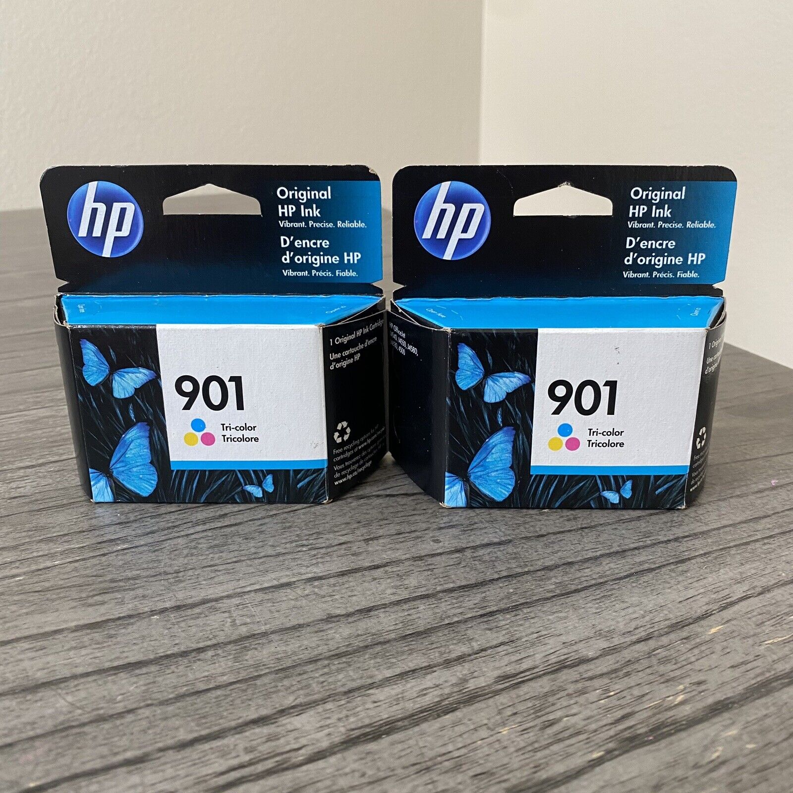 LOT of (2) NEW HP 901 TriColor Ink Cartridge 10/2023 Sealed