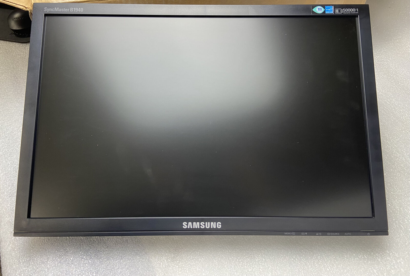 Samsung S19B420BW 420 Series SyncMaster 19-Inch LED LCD Monitor GRADE A TESTED