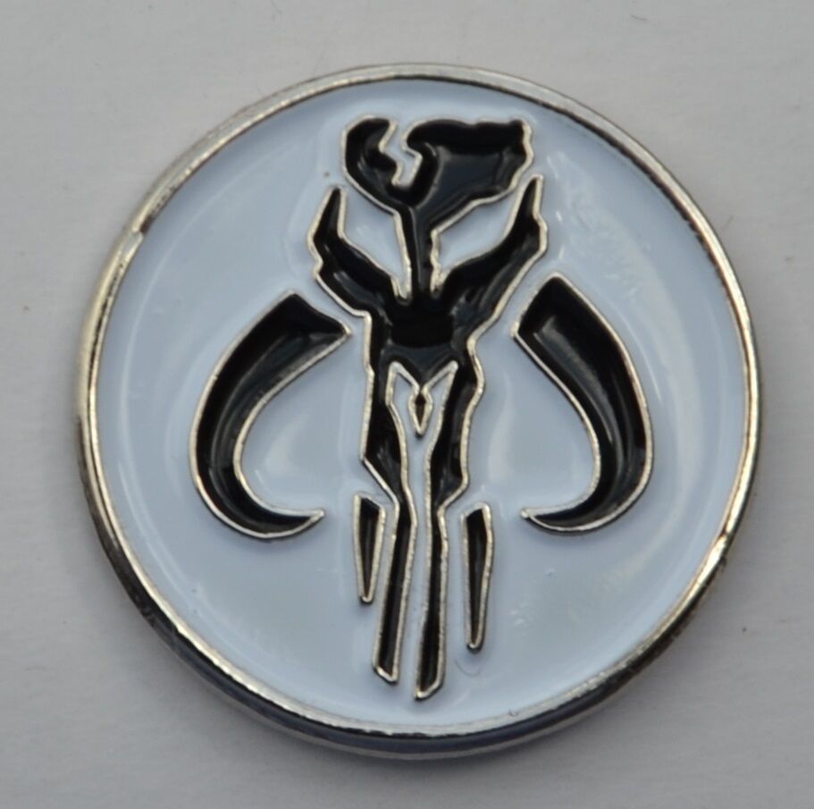 Star Wars Mandalorian Mythosaur Skull Emblem Boba Fett Quality Enamel Pin Badge