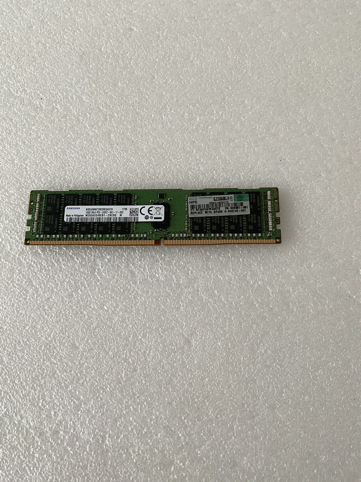 Samsung 16GB 2Rx4 PC4-2400T-RA1-11-p20 M393A2G40EB1 Memory Modules