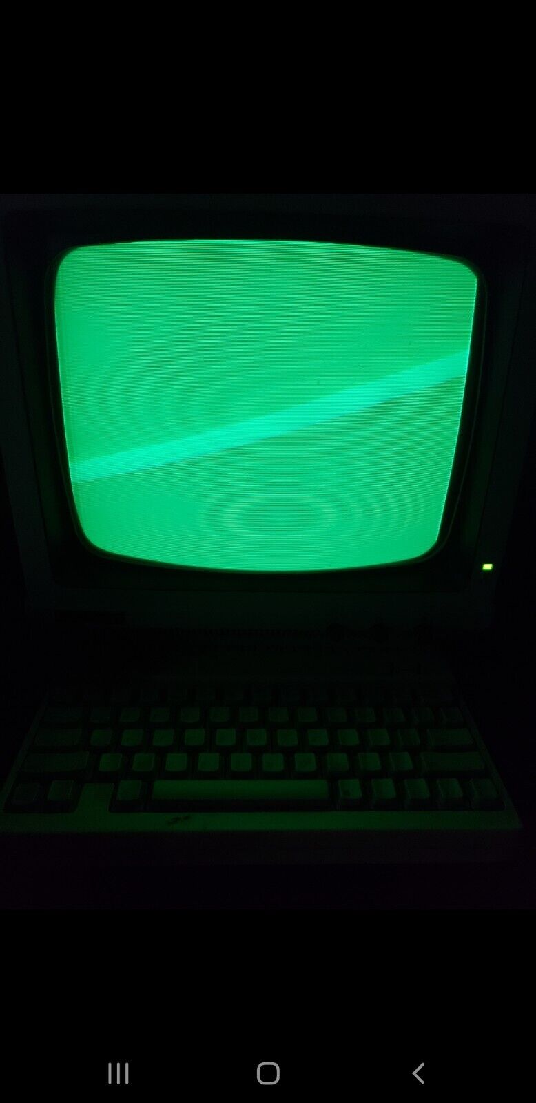 Vintage Apple IIc A2S4000 Computer with A2M4090 Monitor - Boots very nice