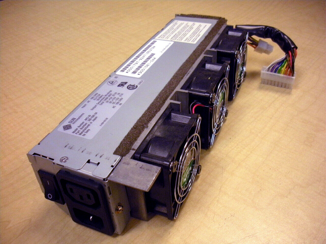 Sun 300-1081 140W Power Supply for SPARCstation 10