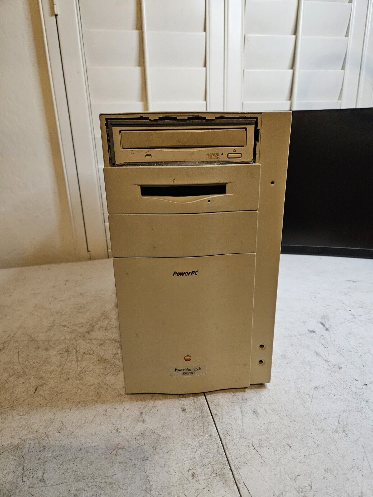 Apple PowerMac 8100 / 100 READ