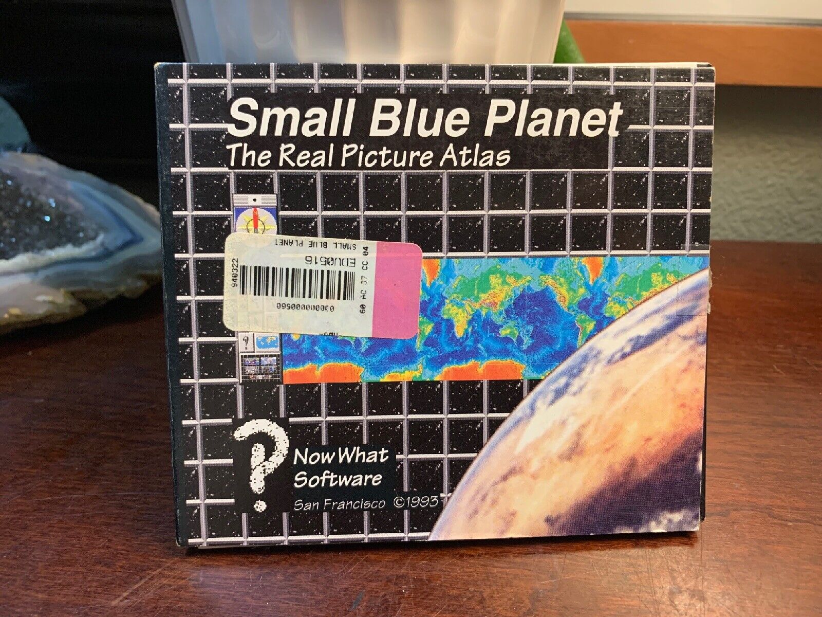 VINTAGE 1993 Small Blue Planet The Real Picture Atlas MACINTOSH Cd-Rom RARE