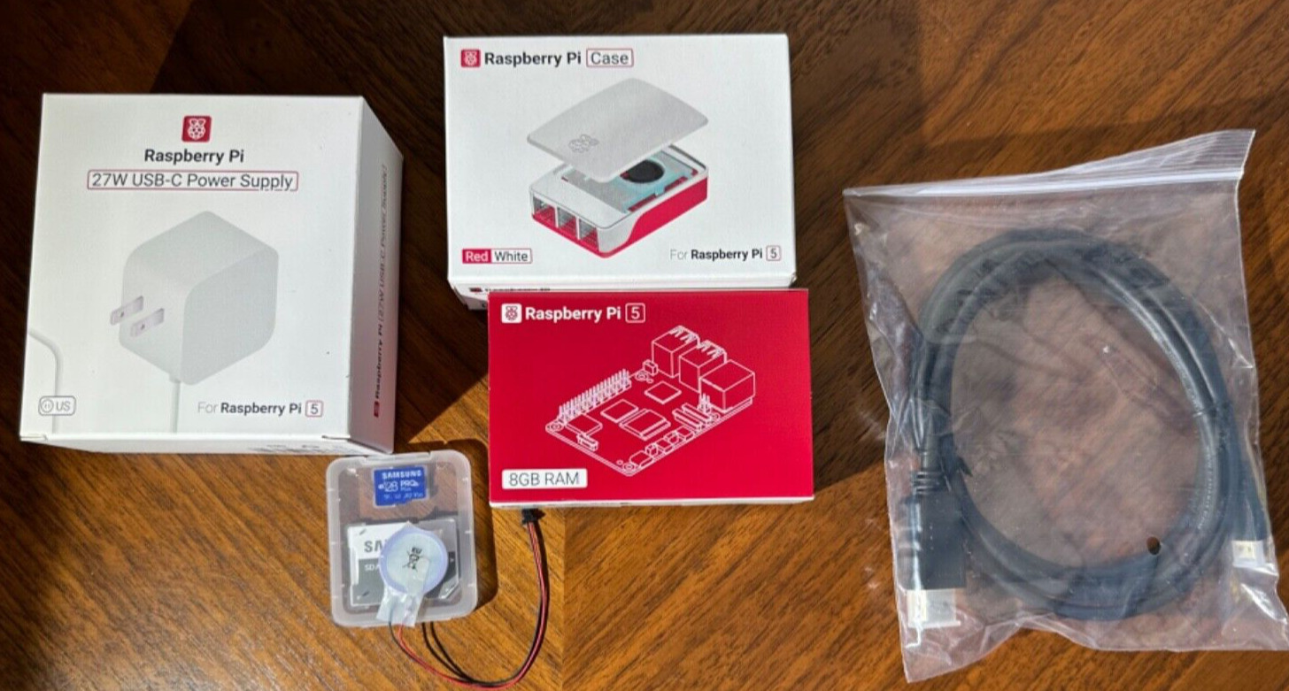 Raspberry Pi 5 8GB EXTREME Kit with 128GB MicroSD -  BRAND NEW
