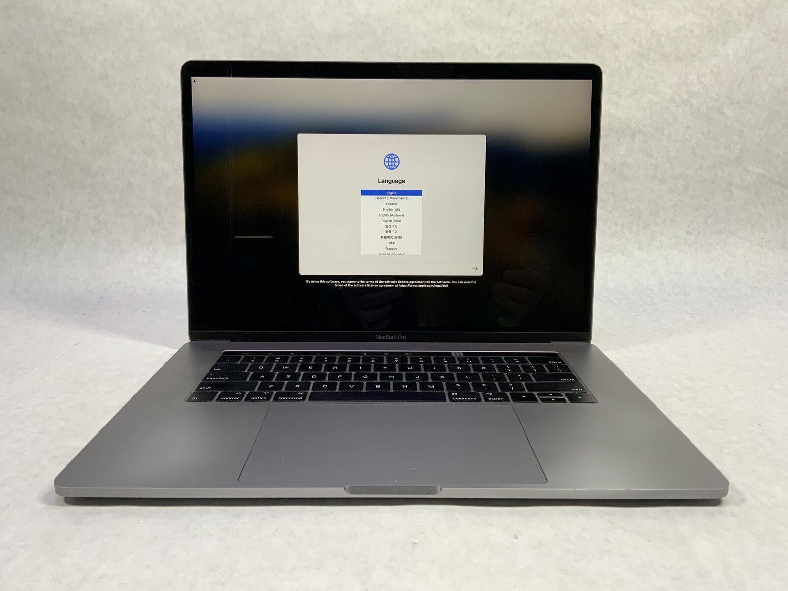 2019 Apple MacBook Pro 15.4