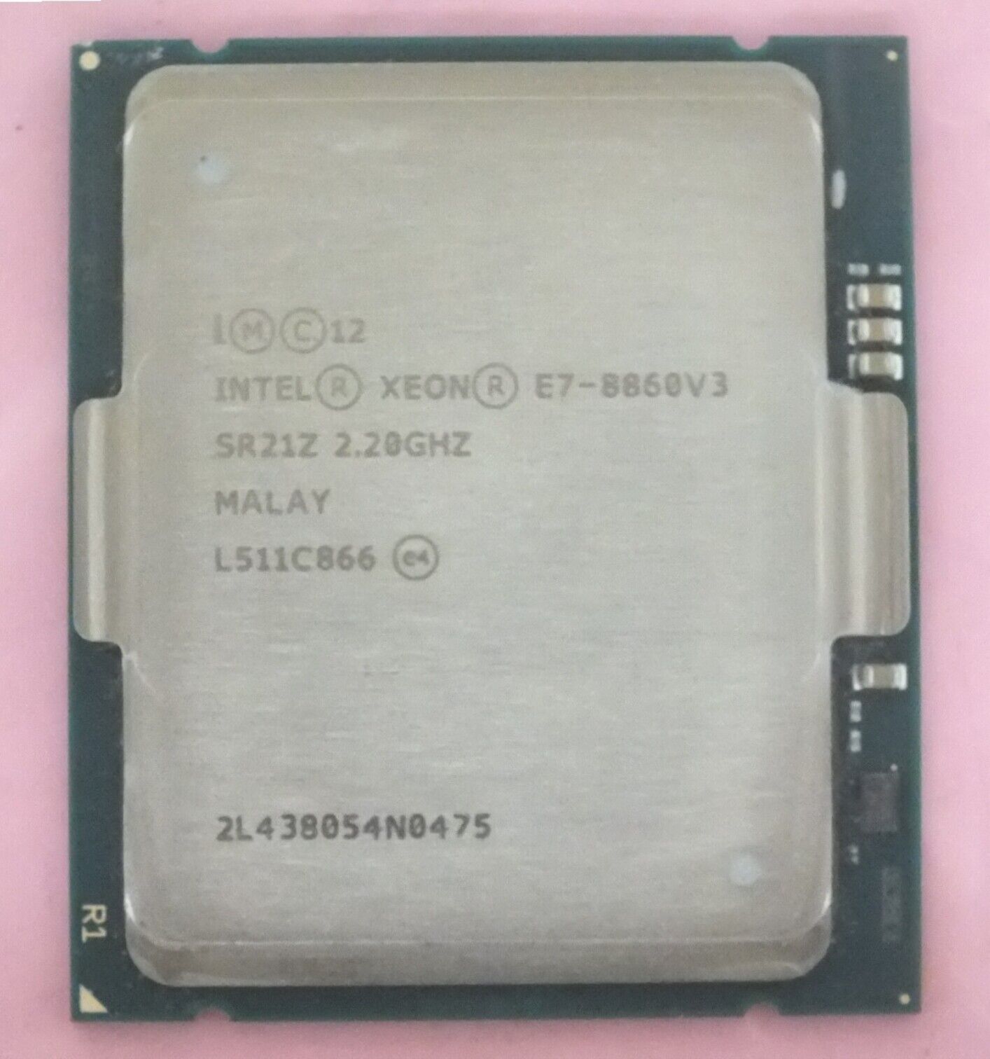 ( Lot OF 12) Intel  XEON E7-8860 V3 SR21Z Processor