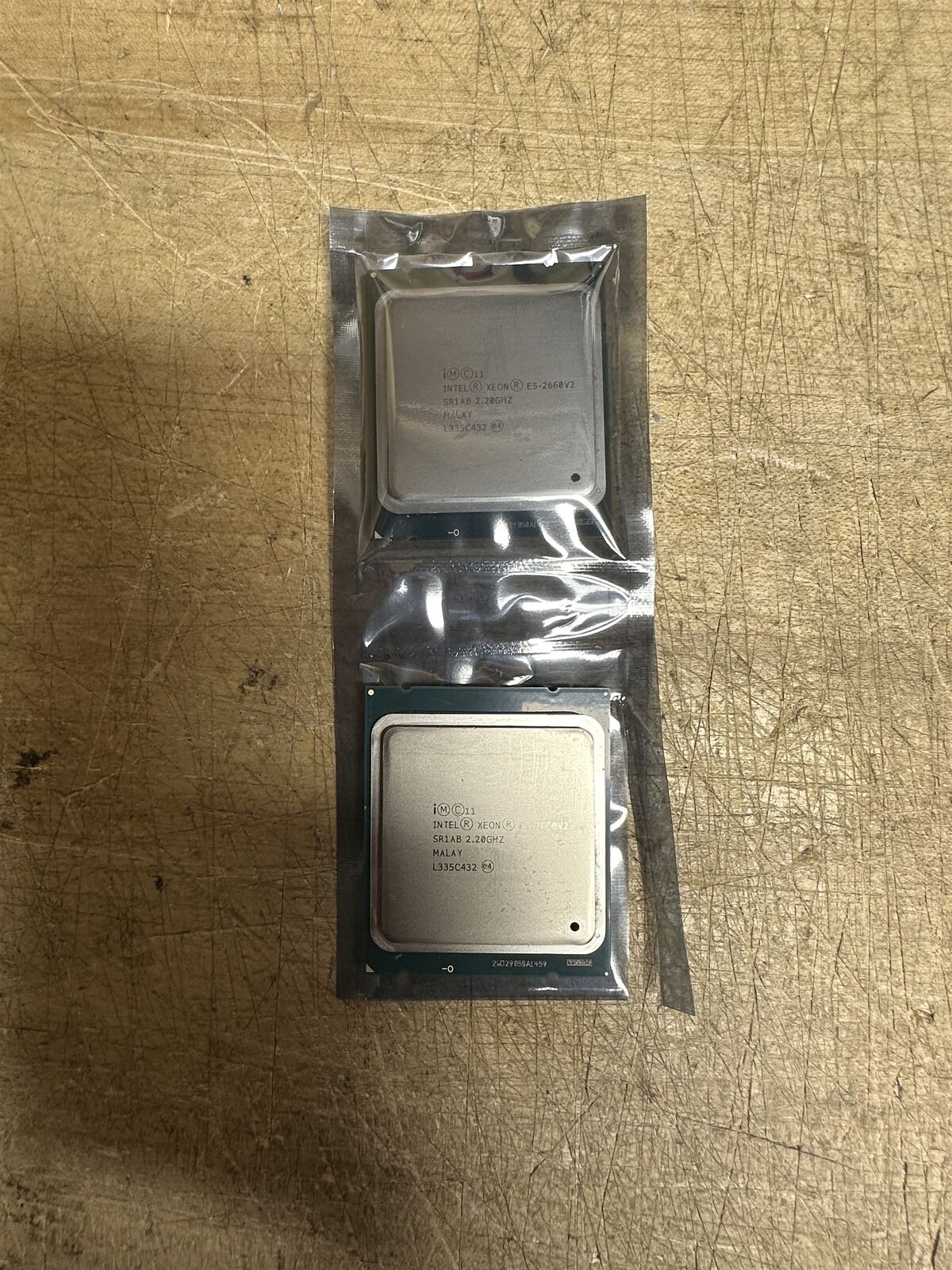 Lot of ONE MATCHED PAIR OF INTEL XEON e5-2660 V2 . 2.80GHz 
