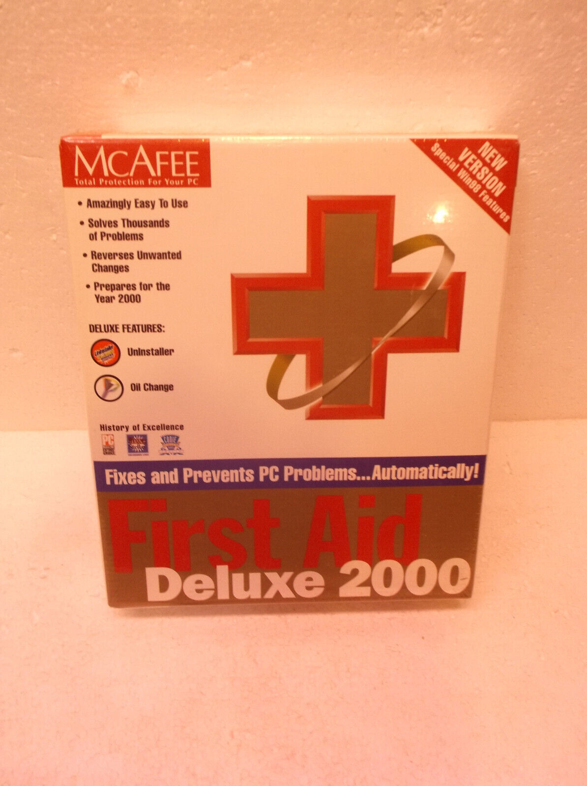 Vintage McAfee First Aid Deluxe 2000 Sealed NOS