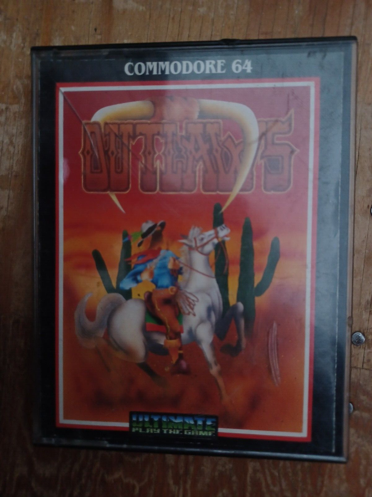 Vintage Commodore 64 128 OUTLAWS software - Tested and works