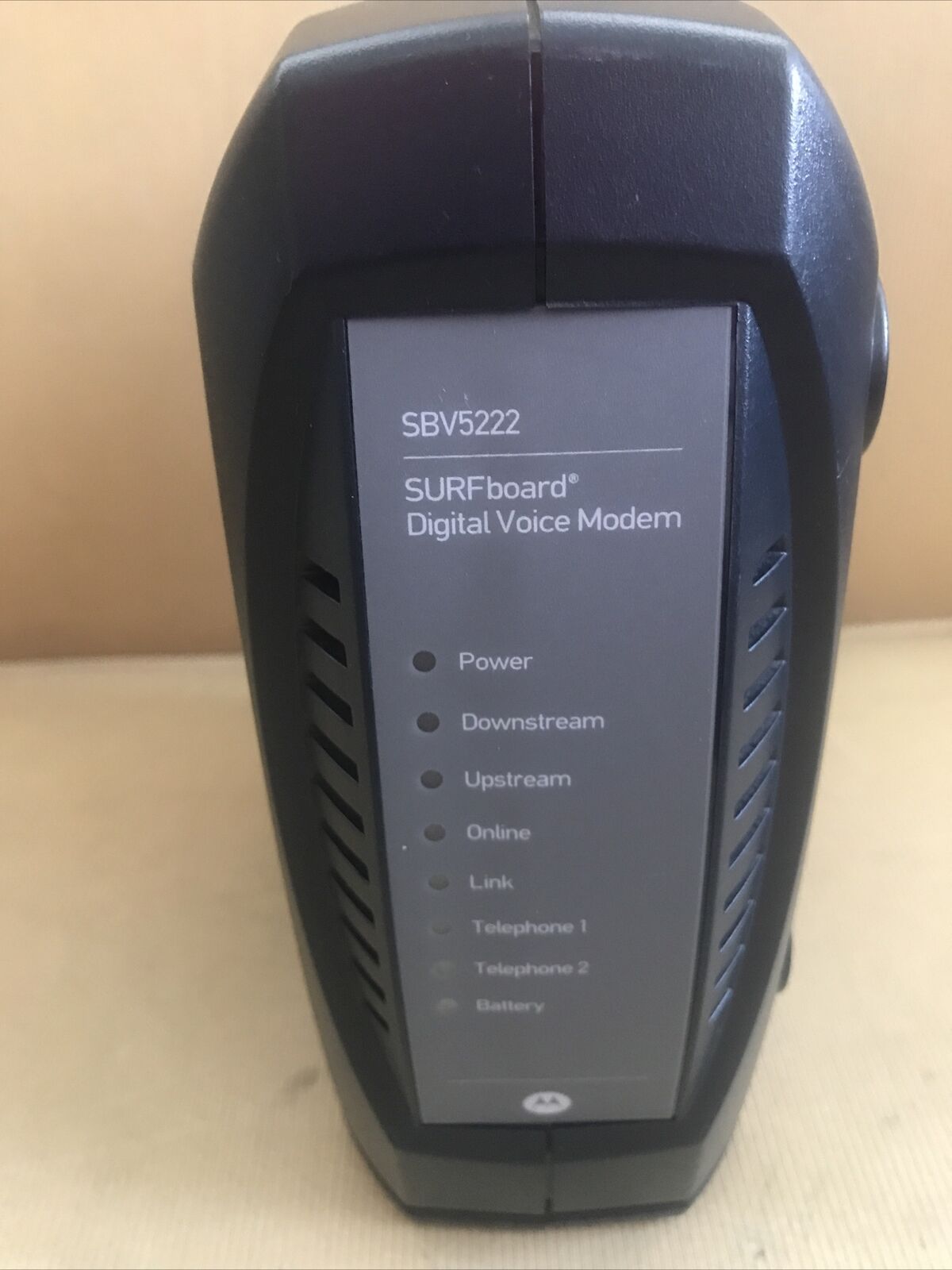 Motorola SURFboard Digital Voice Computer Modem w/ 1  Backup Battery SBV5222