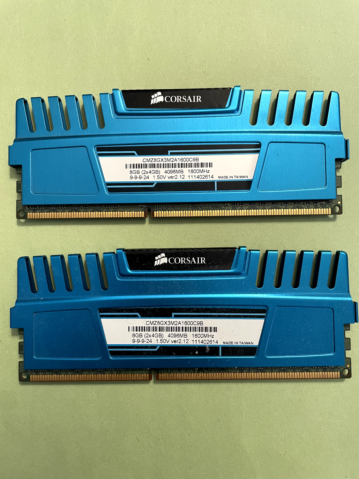 Corsair Vengeance 8GB (2x4GB) DDR3 1600 RAM CMZ8GX3M2A1600C9B