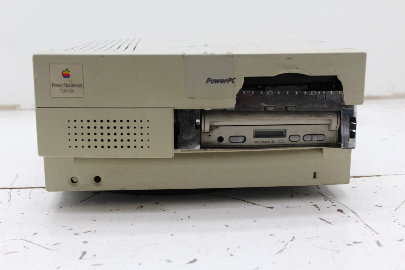 Vintage Power Macintosh 7100/66AV Computer - Parts/Repair