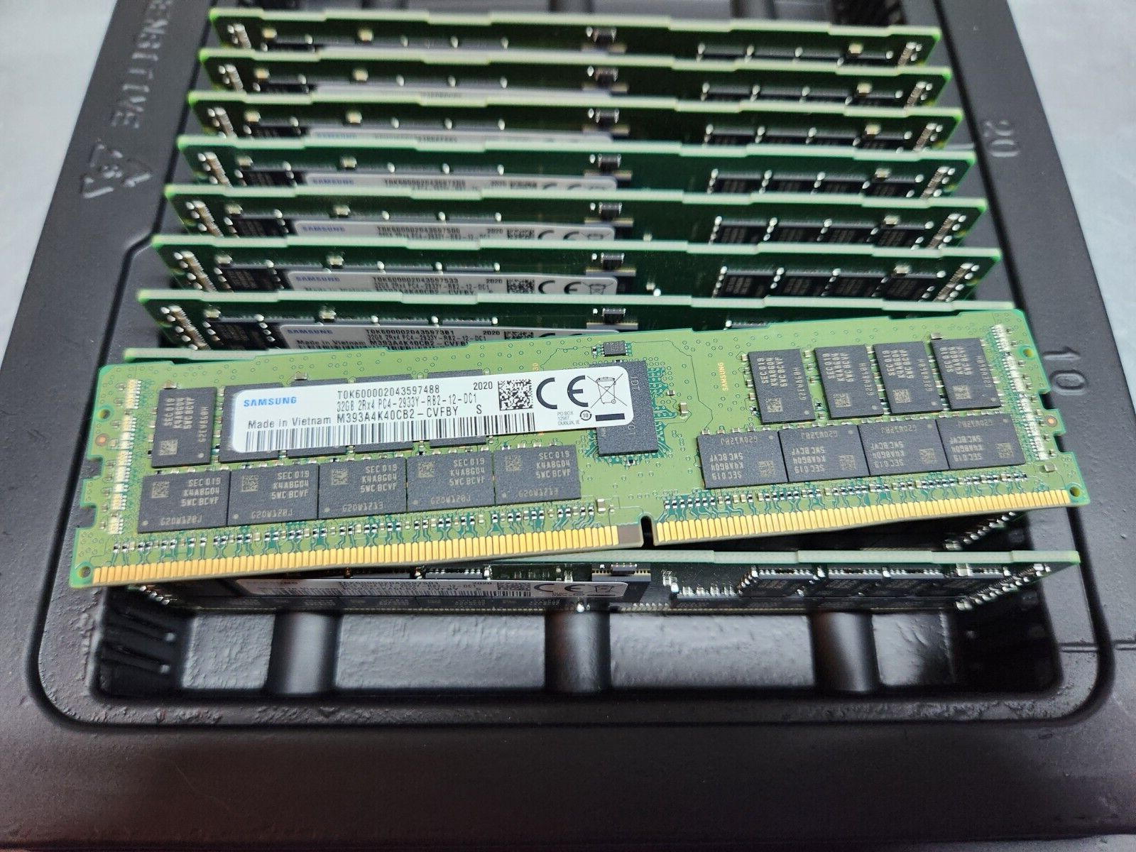 SAMSUNG 32GB (1X32GB) 2RX4 PC4-2933Y DDR4 Server Memory RAM M393A4K40CB2-CVF