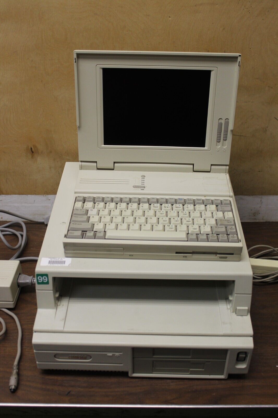 Compaq Portable Computer (LTE 386s/20) with Docking Station and Accessories