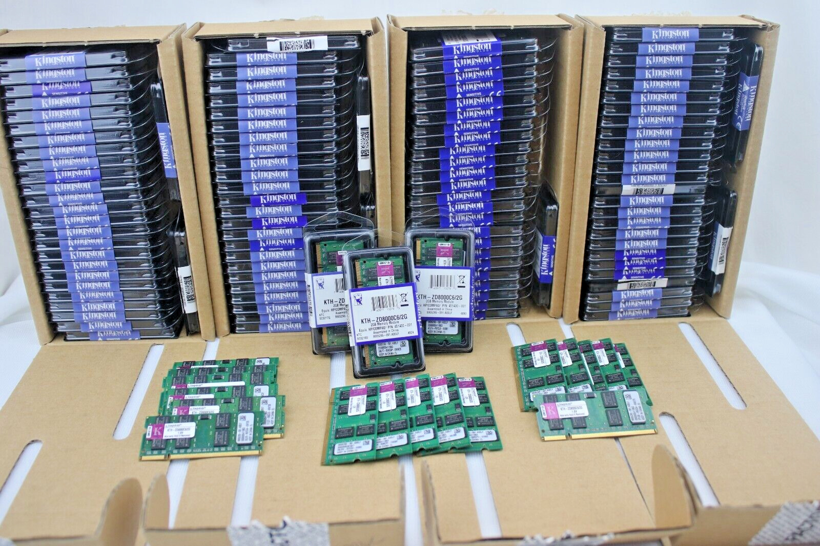 HUGE Lot of Kingston KTH-ZD8000C6/2G PC-6400 SODIMM Memory 2GB SHIPS FREE