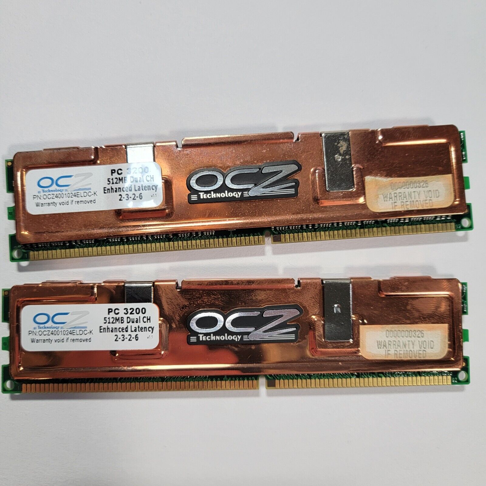 OCZ Premier 1GB (2 x 512MB) DDR 400 (PC 3200) Dual Channel Kit Desktop Memory...